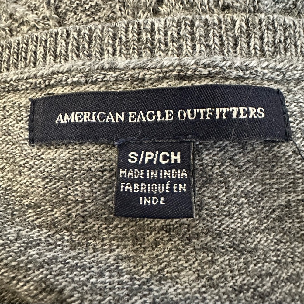 American Eagle Gray Pointelle Knit Fit & Flare Sweater Dress Preppy Chic Small - Picture 4 of 8